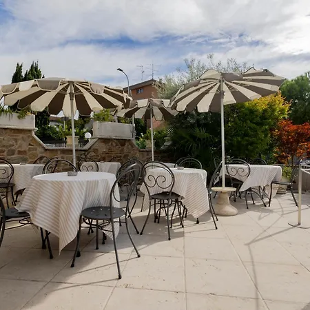 Berta Hotel 3*