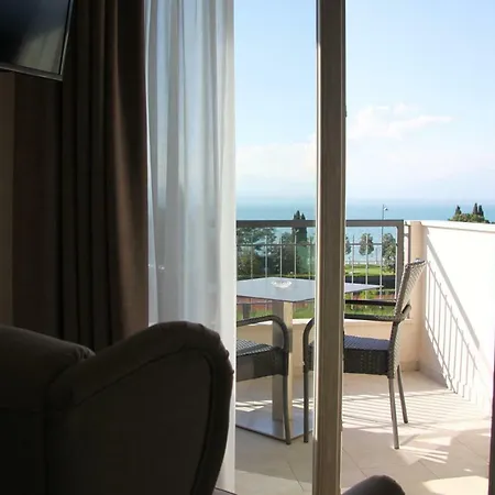 Berta Hotel 3*