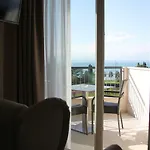 Berta Hotel 3*